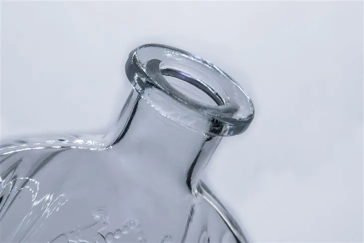 Wholesale 700ml Rum Glass Bottle