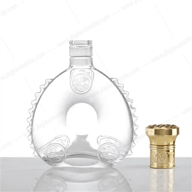 What are the innovations in bottle design for high-end or special whisky bott...